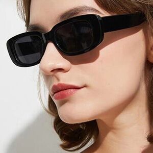 FRYE AND CO. Glossy Black Eyewear
